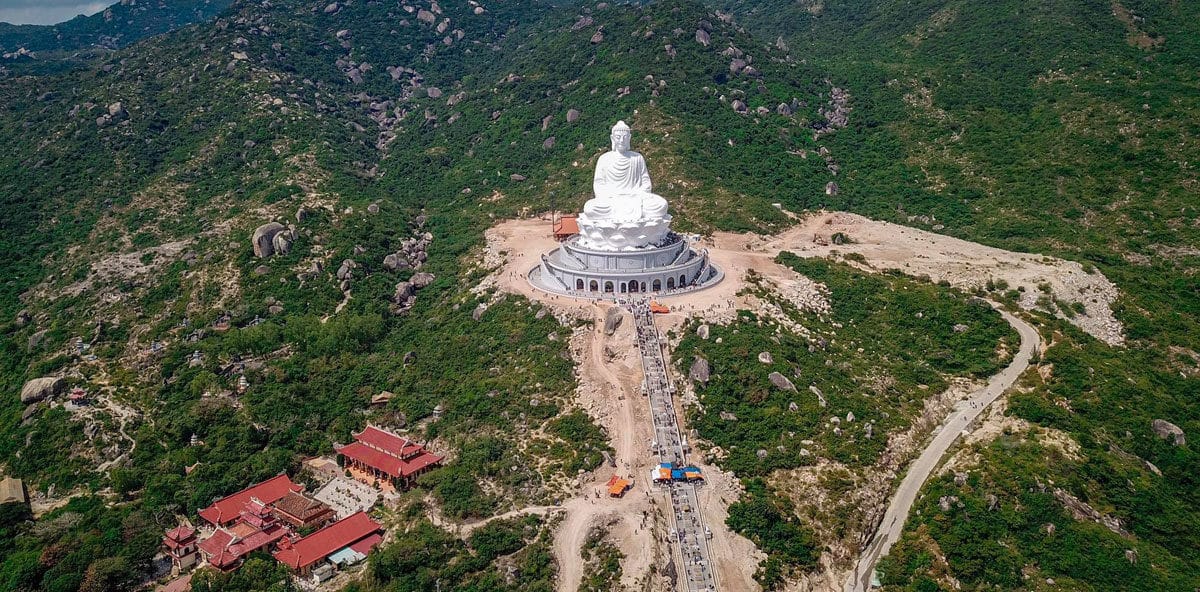 Khu Du Lịch Phật Pháp Linh Phong